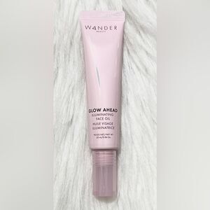 Wander‎ Beauty Glow Ahead Illuminating Face Oil, New in Box, Full Size